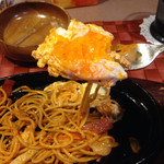 ひだりうま - スパ下に 卵が（＾Ｏ＾☆♪