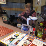 ひだりうま - コーヒーを淹れて下さいますm(_ _)m