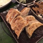 肉汁餃子のダンダダン - 並び