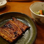 新宿うな鐵 - 蒲焼きは本当に美味しい。口の中でとろけます。