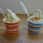 福山醸造直売所 - 味噌ソフトクリーム　＆　醤油ソフトクリーム