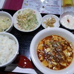 山西亭 - 日替わりランチ　麻婆豆腐　600円