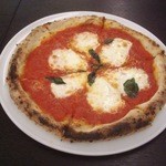 Pizzeria IL VIAGGIO - マルゲリータ