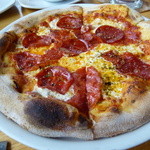 California Pizza Kitchen - ペパロニピザ