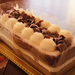 銀座コージーコーナー - 料理写真:ふわふわ生クリームシフォン（バニラチョコ）