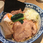 ラーメン雷鳥 - 