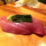 弘寿司 - 中とろ行者にんにく