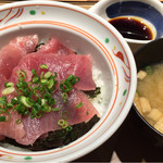 やよい軒 錦糸町北口店 - 鉄火丼。ご飯少なめも対応してくれました。美味しかったです。