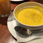 マザームーンカフェ - スープ、オレンジジュース