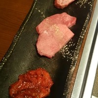 焼肉家 KAZU 神楽坂 - 