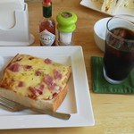 カフェ 茶華 - ピザトーストセット：アイスコーヒーで（アタシのワガママでピーマン抜き）