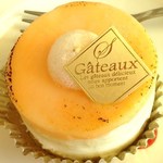 カフェ 茶華 - ケーキ：レモンチーズケーキ