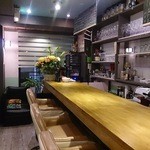 Vertu - カウンター席