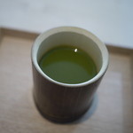 茶洒 金田中 - 抹茶餡の峰岡豆腐