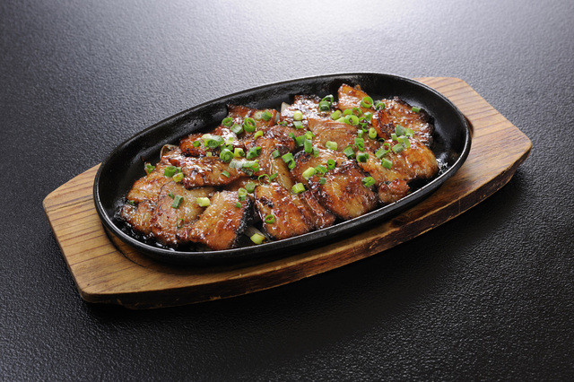 豚屋とん一「かつ丼玉子W」 ランチが主食です。