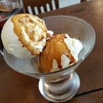 リトルフォートコーヒー - アフォガード（５００円）です。２０１５年７月