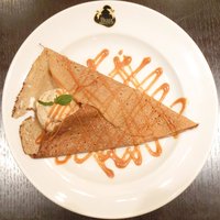 カンティネッタバズ - デザートセット 980円 のヌガーグラッセ