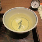 一保堂茶舗 喫茶室 嘉木 - 20150817　煎茶　芳泉　冷茶　１杯目