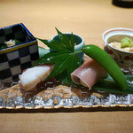 一献 - 八寸(2015/8月撮影)