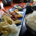 Sushi Kappou Misaki - サービスランチ日替り定食650円