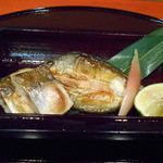 酒菜 九献 - 鮎とカマスの一夜干し