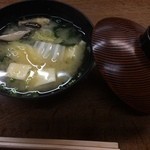 三枡 - みそ汁(200円)