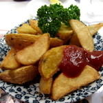 元祖立ち飲み屋 - ポテトフライ￥160円