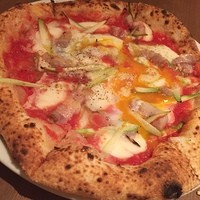 PIZZERIA347 by il pinolo - ビスマルク！
                    
                    前から気になっていたお店で念願のディナー。敢えて定番のマルゲリータではなくビスマルクを頼んでみました。
                    
                    半熟卵とベーコン以外にキュウリなどピザには珍しい具が載っていて面白い！サイズそこまで大きくはないので、モッツァレラチーズがたっぷり載っていても、サッパリしていて食べやすかったです。生地も耳まで美味しかったー♡
                    
                    他のピザも食べてみたいな( *´艸｀)