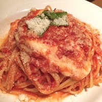 PIZZERIA347 by il pinolo - モッツァレラたっぷり♬
                    
                    定番のトマトソースのパスタを頼んでみたら、モッツァレラチーズがたっぷり載っていてビックリ！なんて贅沢なパスタ！
                    
                    モチモチのパスタに、トマトソースの酸味とモッツァレラのコクがよく合います。シェアしても結構量があったのに、ペロッと食べられました。美味しかった(≧∀≦)