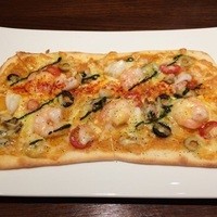 ブラッスリー エディブル - タルトフランベ。 魚介のもの。
