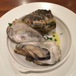 チャオベッラ - サービスの牡蠣、白ワイン煮？
