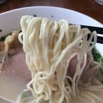 麺屋 菜々兵衛 - 【2014年11月】鶏白湯の麺アップ。