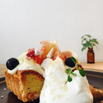 キビ カフェ - 無花果のタルト