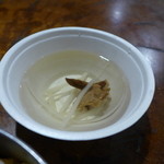 奮起湖大飯店 - 茸と筍のあっさりスープ。