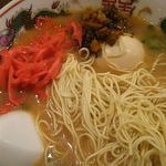 元祖とんこつ久留米ラーメン 福ヤ - 替え玉はハリガネで・・・＾＾；