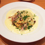 ホタルイカとびわのクスクスタブレ(880円)