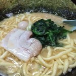 壱角家 - ラーメン690円＋消費税