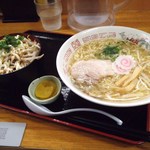 ラーメン幸雅 - チャーシュー丼セット　940円