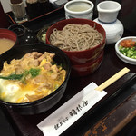 Kenjousoba Haneya - 親子丼セット！うますぎです。