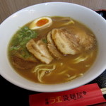 日清ラ王　袋麺屋 - 特製豚骨醤油￥395円