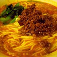 赤坂 四川飯店 - 坦々麺（大盛）