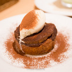 Banks cafe & dining - クロナッツ（クロワッサン＋ドーナツのハイブリッド）