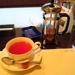 小石澤 - 紅茶。