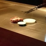 小石澤 - 焼いてます♪