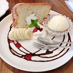 デコ カフェ - 店長の気まぐれシフォン