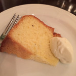 Brasserie Cafe Huit - パウンドケーキ