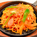 腹八分目 - なつかしの「昭和のナポリタン」美味しい！280円♪