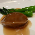 家全七福酒家 SEVENTH SON RESTAURANT - あわび（一人前）