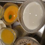 家全七福酒家 SEVENTH SON RESTAURANT - デザートはここから選ぶ