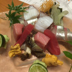 かま田 - お造りの盛り合わせ
      